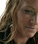 theshallows-blakelively-03154.jpg