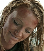 theshallows-blakelively-03185.jpg