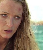 theshallows-blakelively-03222.jpg