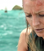 theshallows-blakelively-03396.jpg
