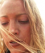 theshallows-blakelively-03516.jpg