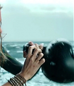 theshallows-blakelively-03717.jpg