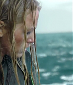 theshallows-blakelively-03745.jpg