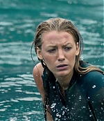 theshallows-blakelively-03801.jpg