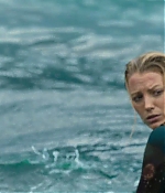 theshallows-blakelively-03847.jpg
