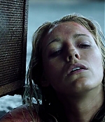 theshallows-blakelively-04014.jpg