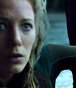 theshallows-blakelively-04024.jpg