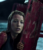 theshallows-blakelively-04119.jpg
