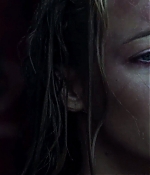 theshallows-blakelively-04194.jpg