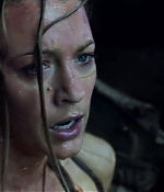 theshallows-blakelively-04308.jpg