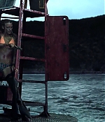 theshallows-blakelively-04313.jpg