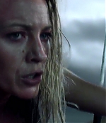 theshallows-blakelively-04367.jpg