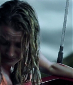 theshallows-blakelively-04391.jpg