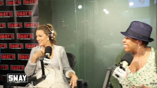 blakelively-interview00799.jpg